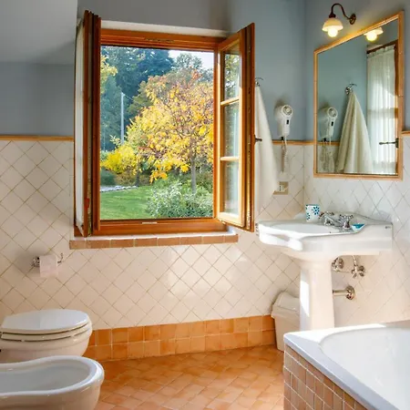 La Tana Del Ghiro 18, Emma Villa Ravenna