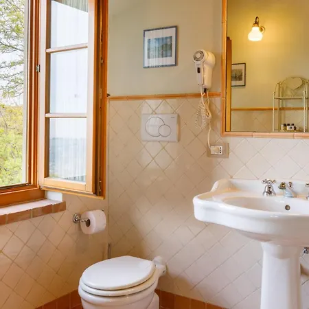 Villa La Tana Del Ghiro 18, Emma