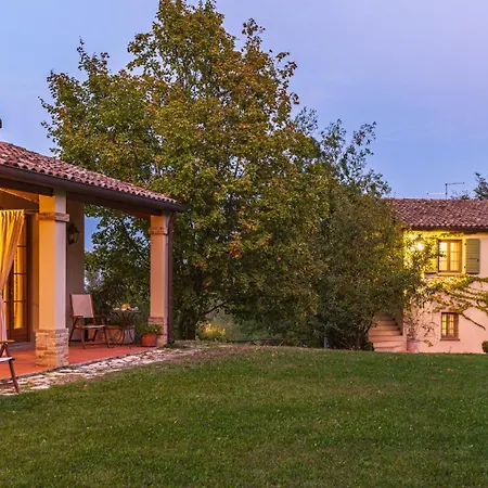 La Tana Del Ghiro 18, Emma Villa Ravenna