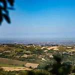 La Tana Del Ghiro 18, Emma Ravenna