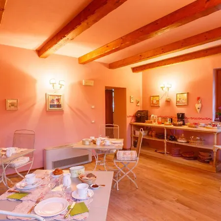 Villa La Tana Del Ghiro 10, Emma
