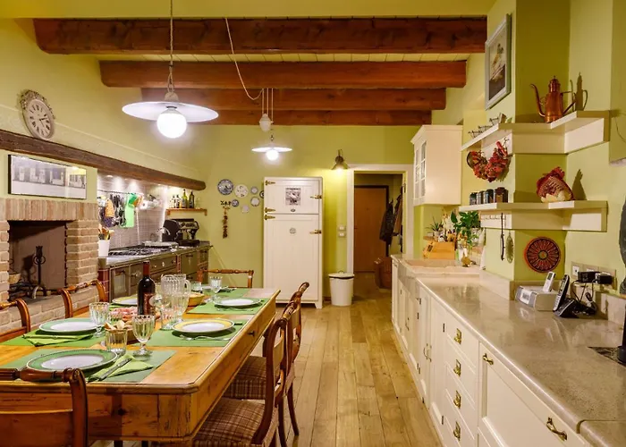 Vila La Tana Del Ghiro 18, Emma *