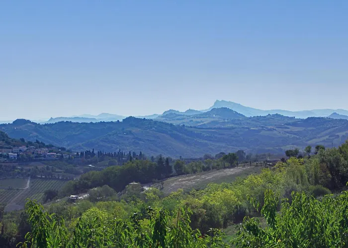 La Tana Del Ghiro 18, Emma Vila *